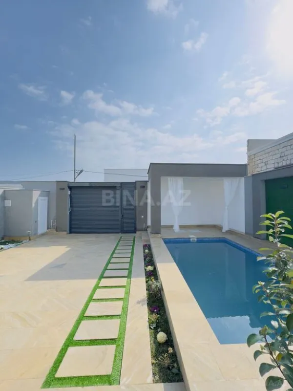 Satılır 4 otaqlı həyət evi 135 m²
