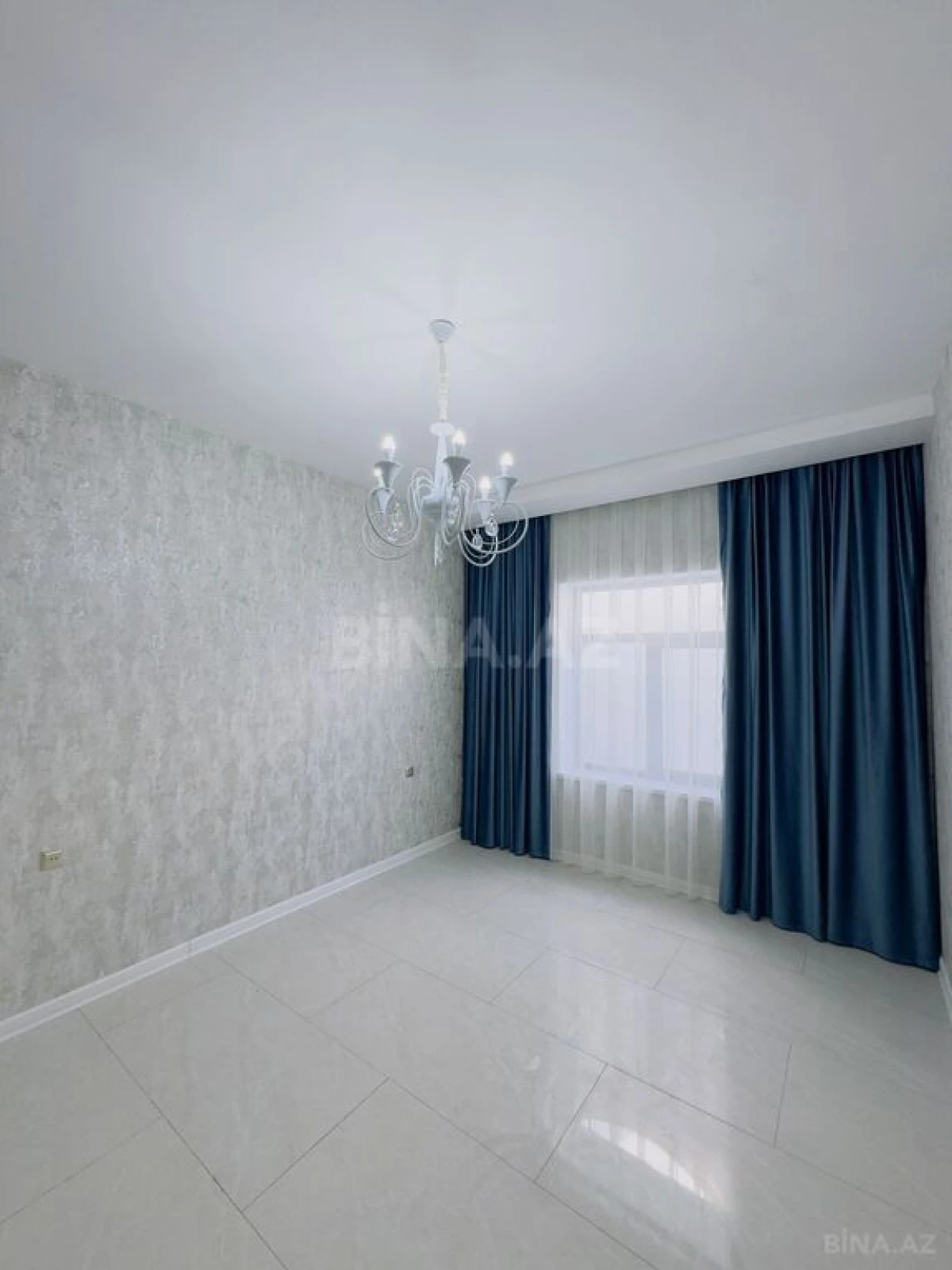 Satılır 4 otaqlı həyət evi 135 m²