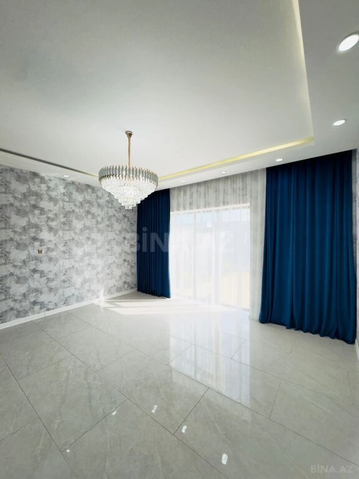 Satılır 4 otaqlı həyət evi 135 m²