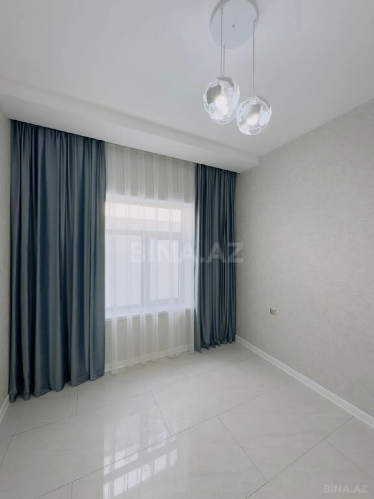 Satılır 4 otaqlı həyət evi 135 m²