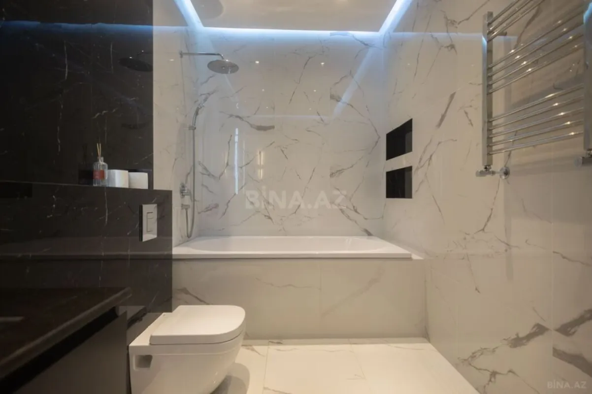 Kirayə verilir 6 otaqlı həyət evi 540 m²