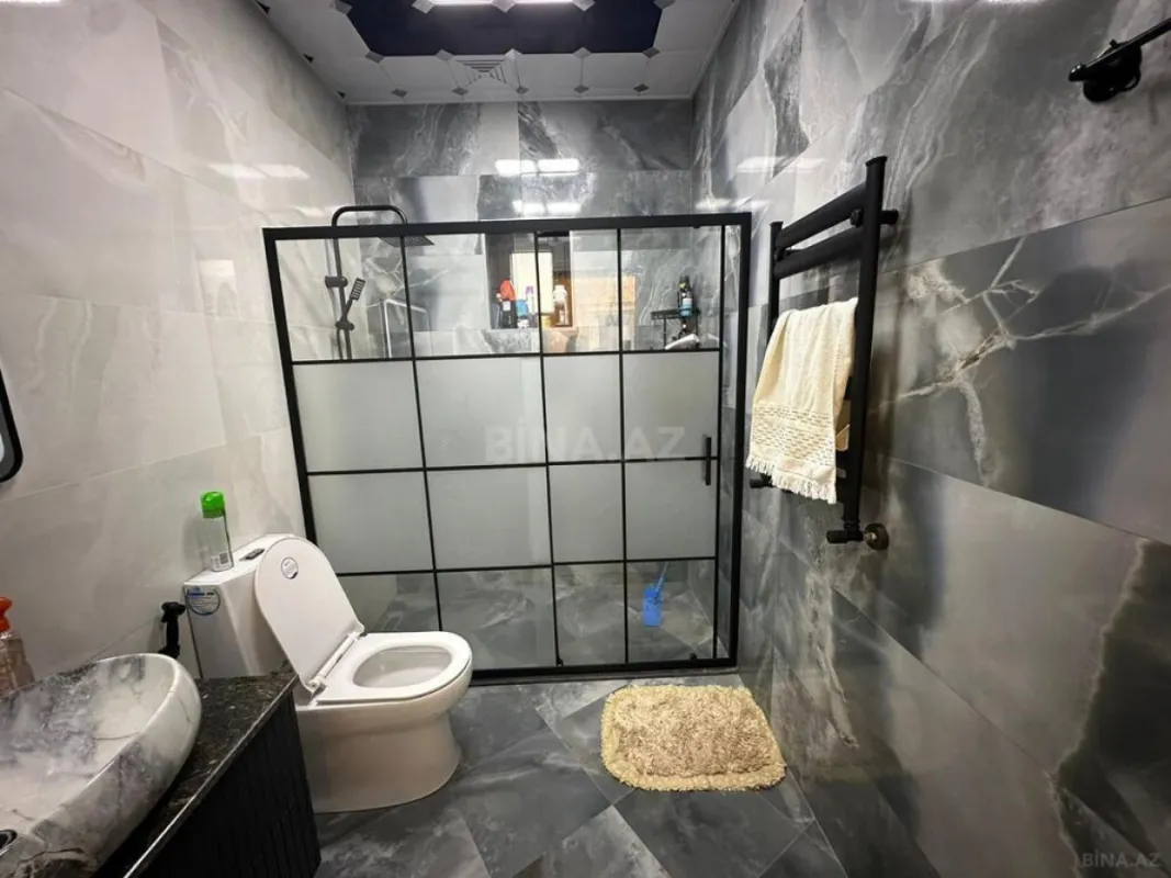 Satılır 6 otaqlı həyət evi 350.5 m²