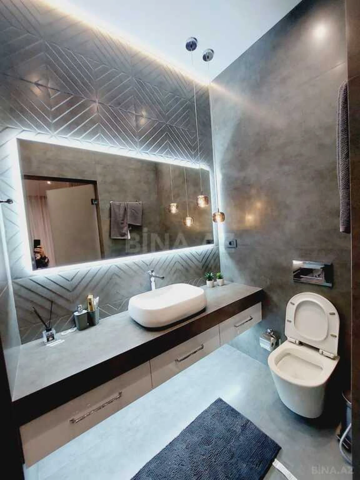 Kirayə verilir 3 otaqlı mənzil 145 m²