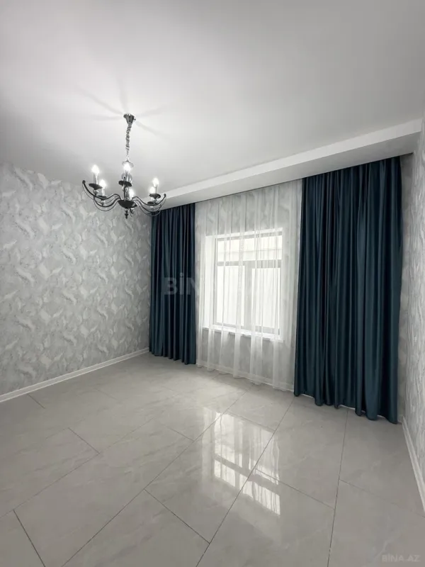Satılır 4 otaqlı həyət evi 125 m²