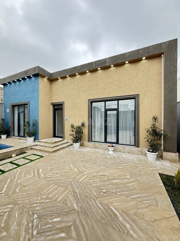 Satılır 4 otaqlı həyət evi 125 m²
