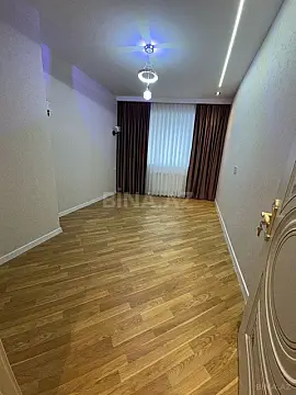 Satılır 4 otaqlı mənzil 134 m²