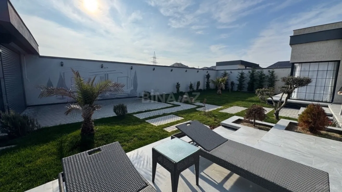 Satılır 4 otaqlı həyət evi 200 m²