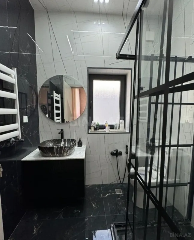 Satılır 4 otaqlı həyət evi 200 m²