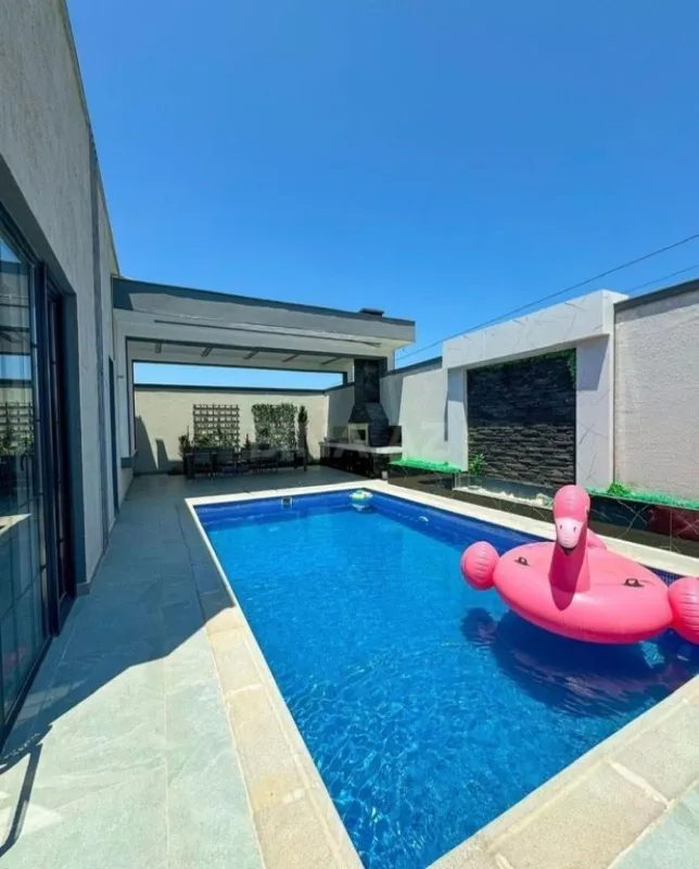 Satılır 4 otaqlı həyət evi 200 m²