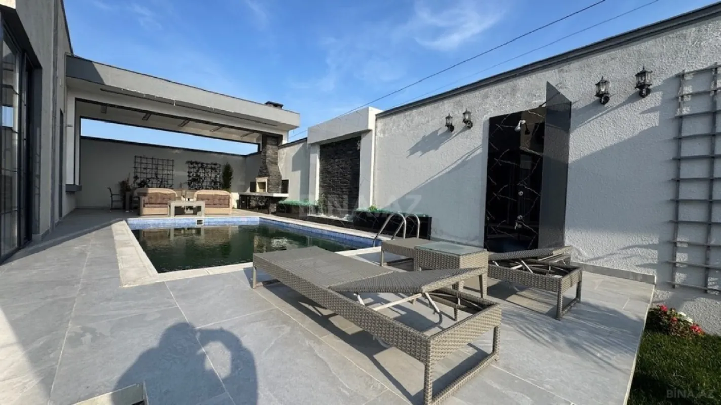 Satılır 4 otaqlı həyət evi 200 m²