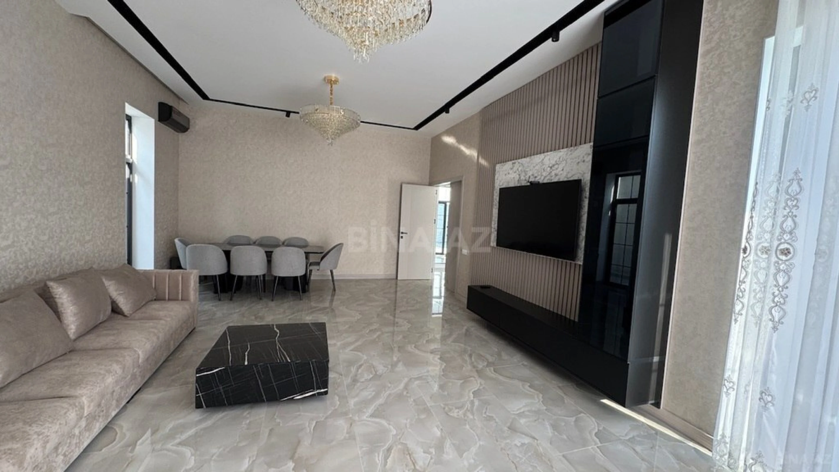 Satılır 4 otaqlı həyət evi 200 m²