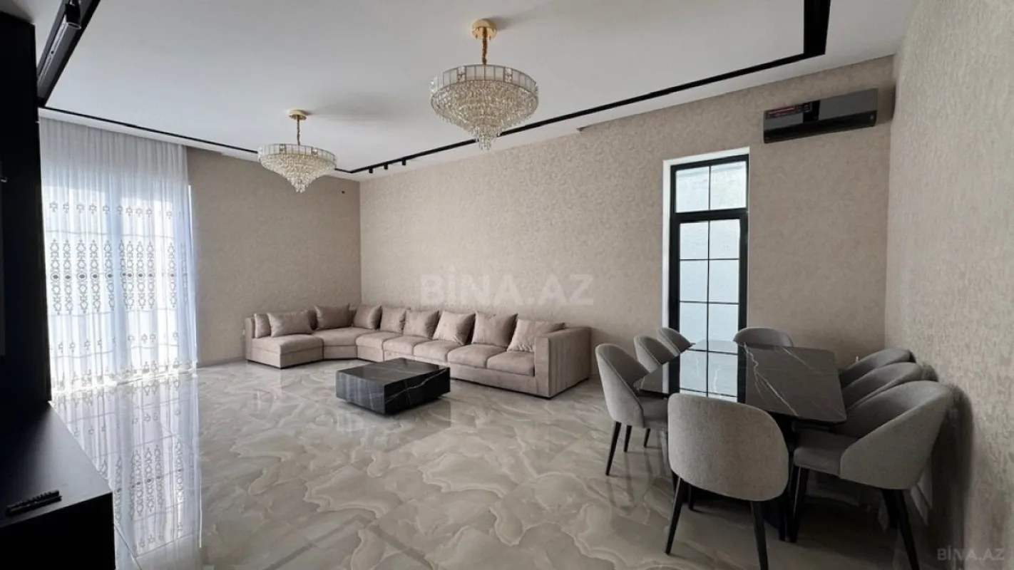Satılır 4 otaqlı həyət evi 200 m²
