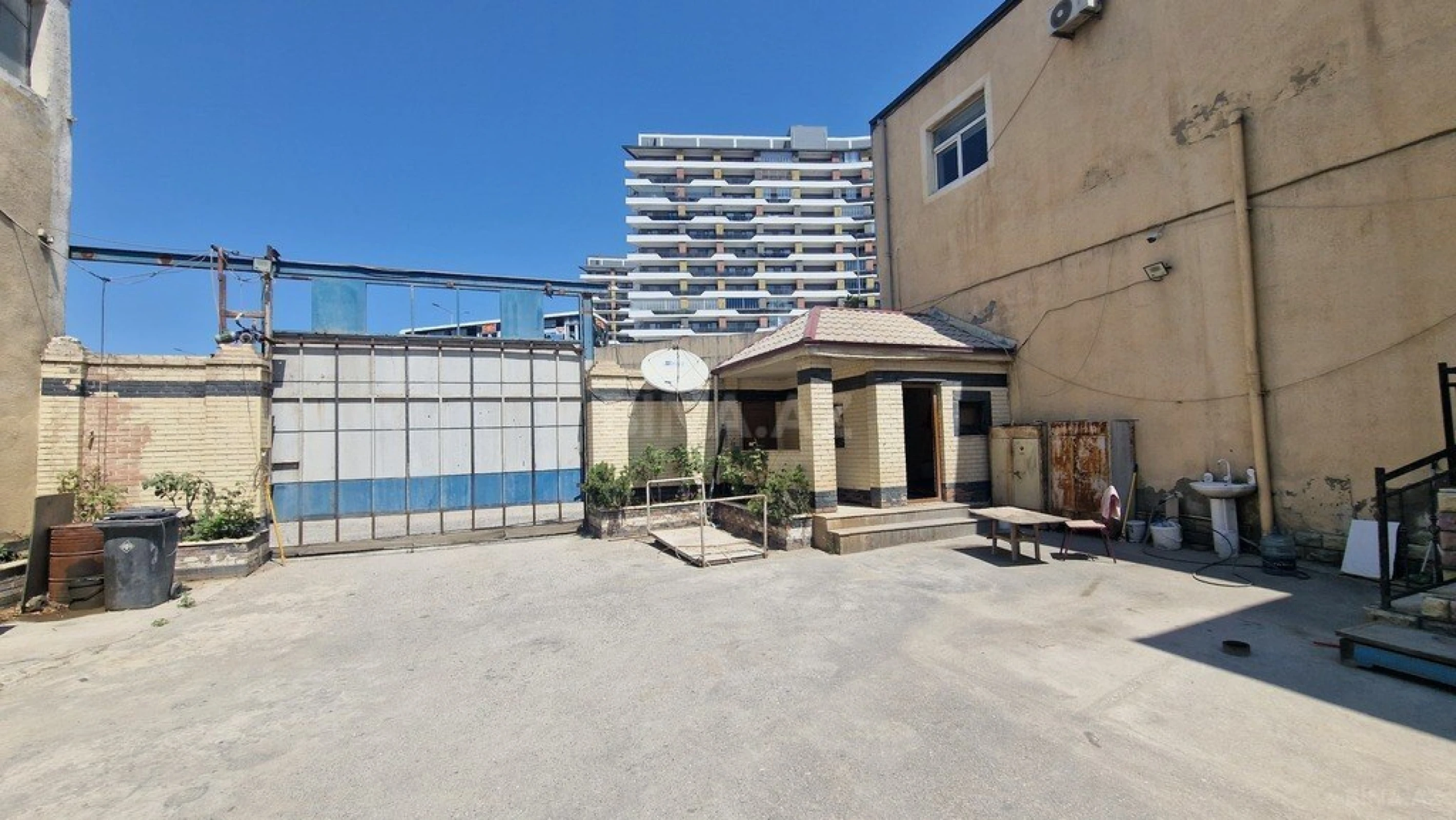 Satılır obyekt 5000 m²