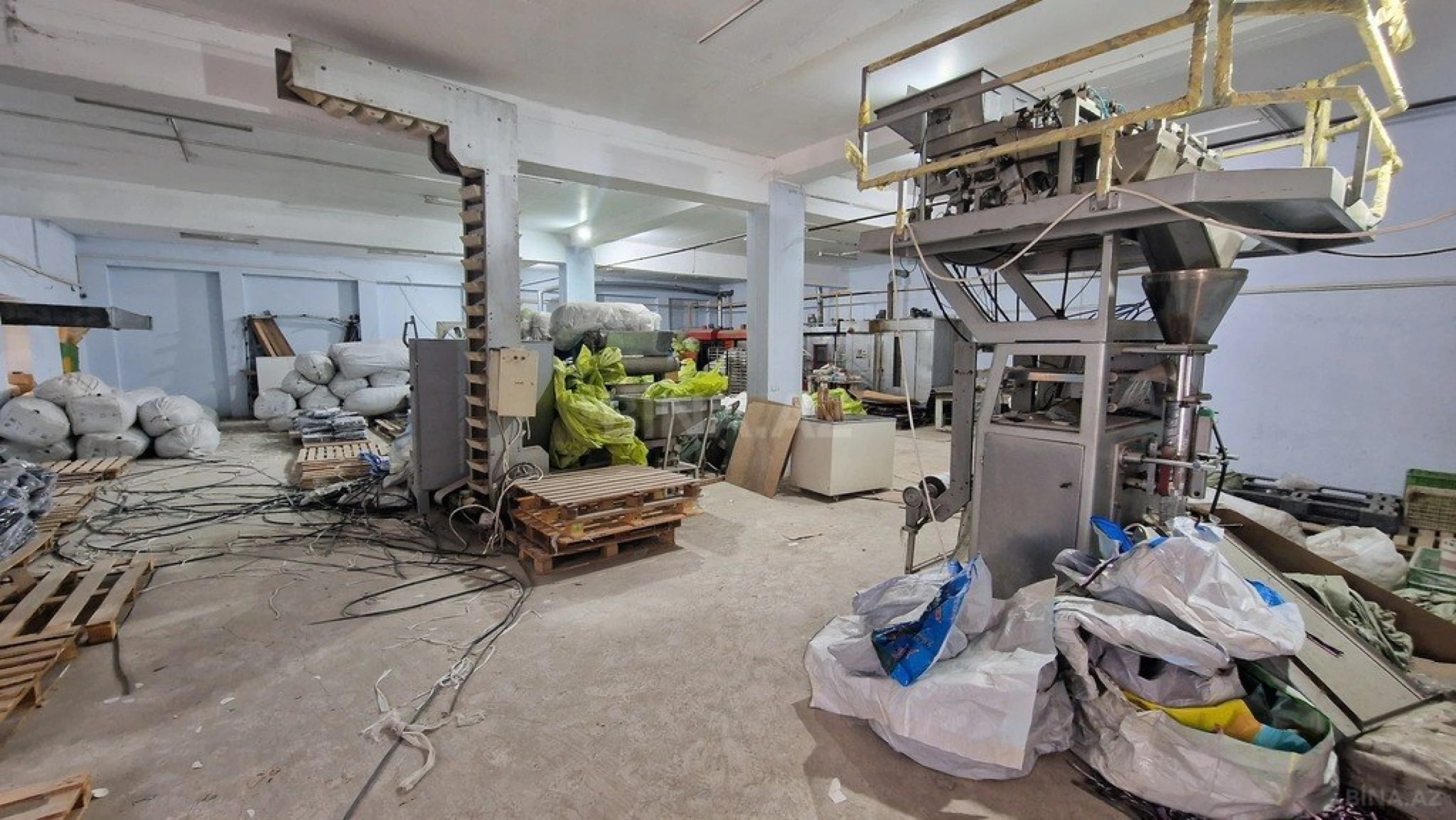 Satılır obyekt 5000 m²