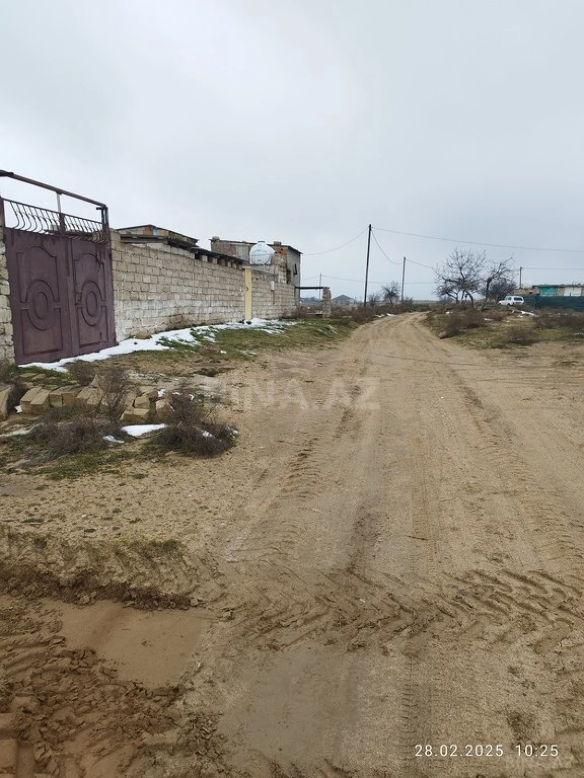 Satılır torpaq sahəsi 12 m²