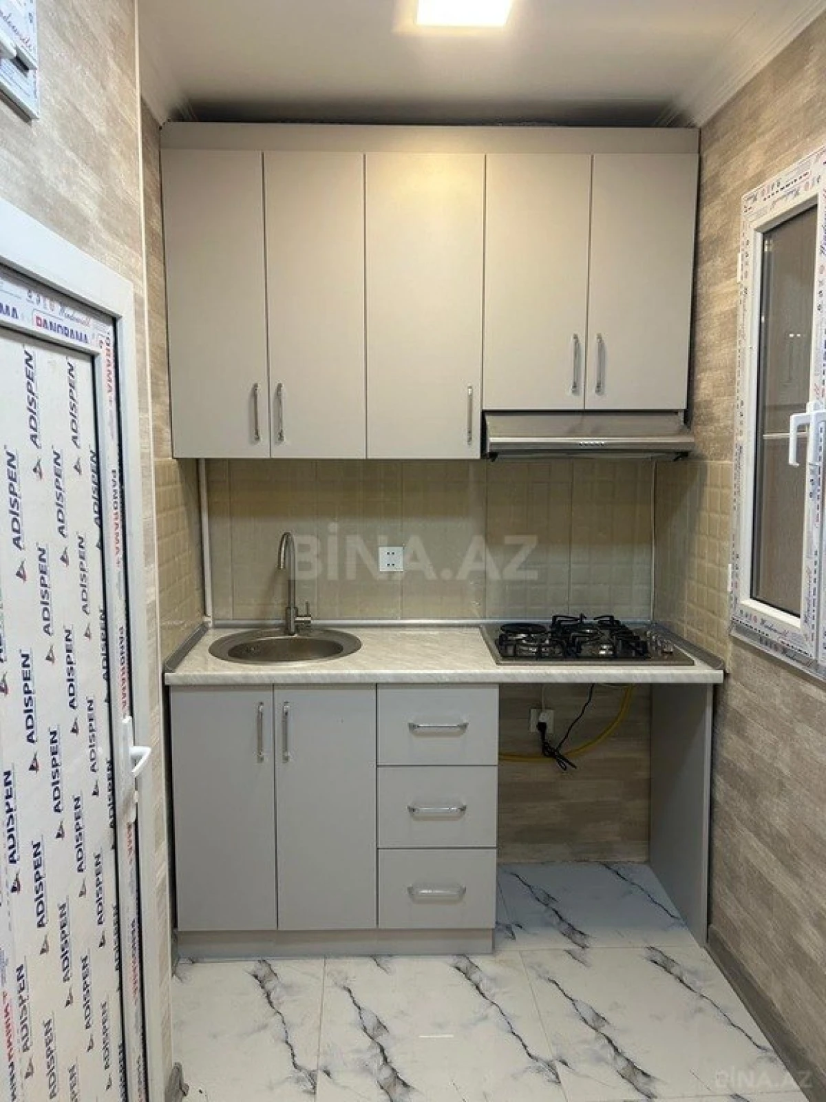 Satılır 2 otaqlı mənzil 32 m²