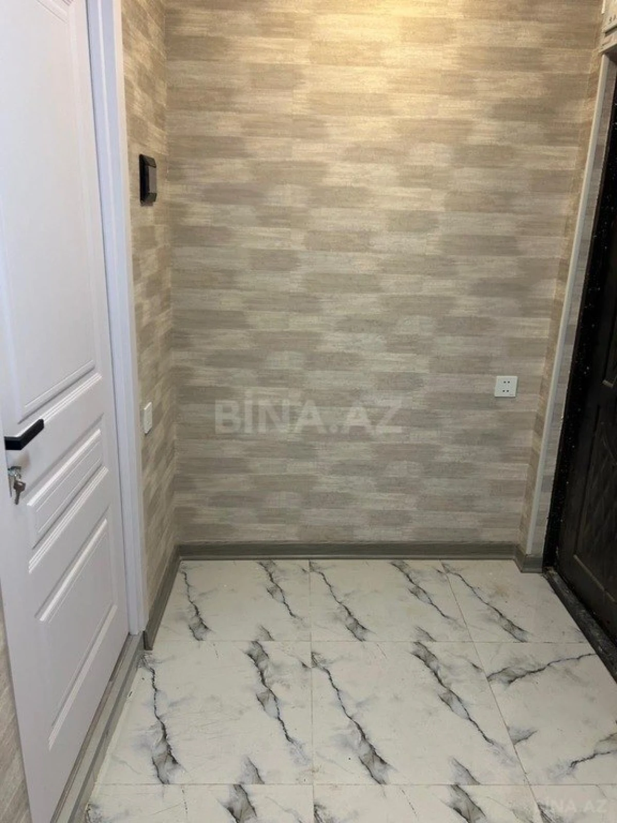 Satılır 2 otaqlı mənzil 32 m²