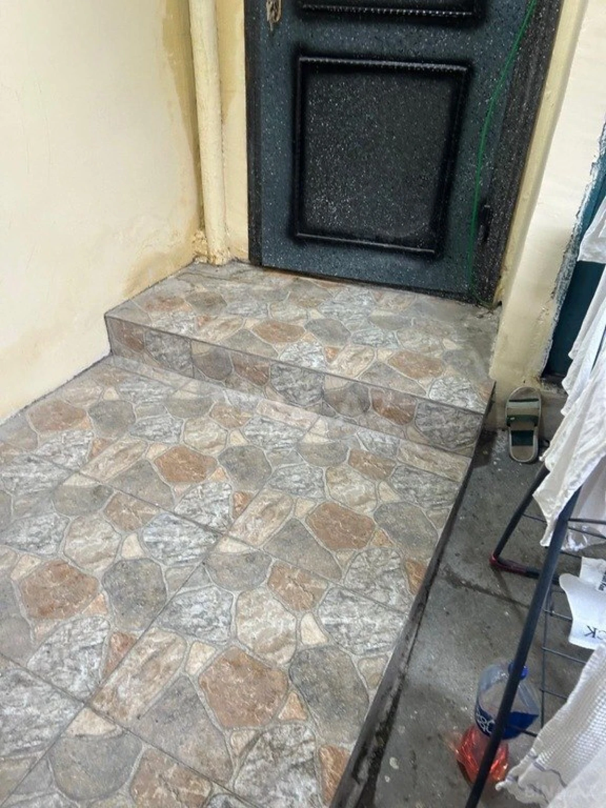 Satılır 2 otaqlı mənzil 32 m²