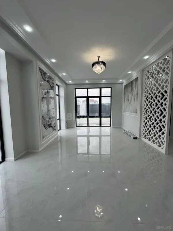 Satılır 5 otaqlı həyət evi 200 m²