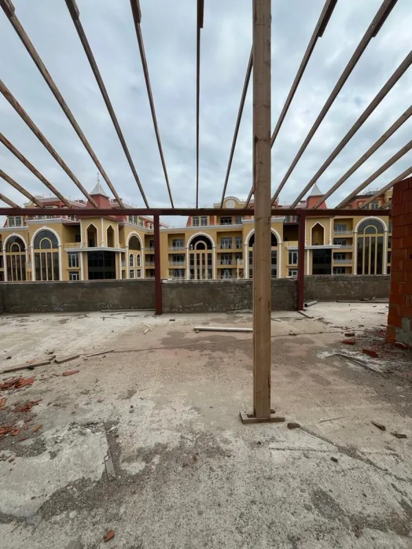 Satılır 1 otaqlı mənzil 65 m²