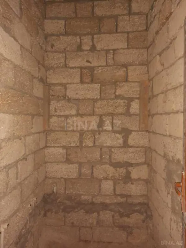 Satılır 7 otaqlı həyət evi 450 m²