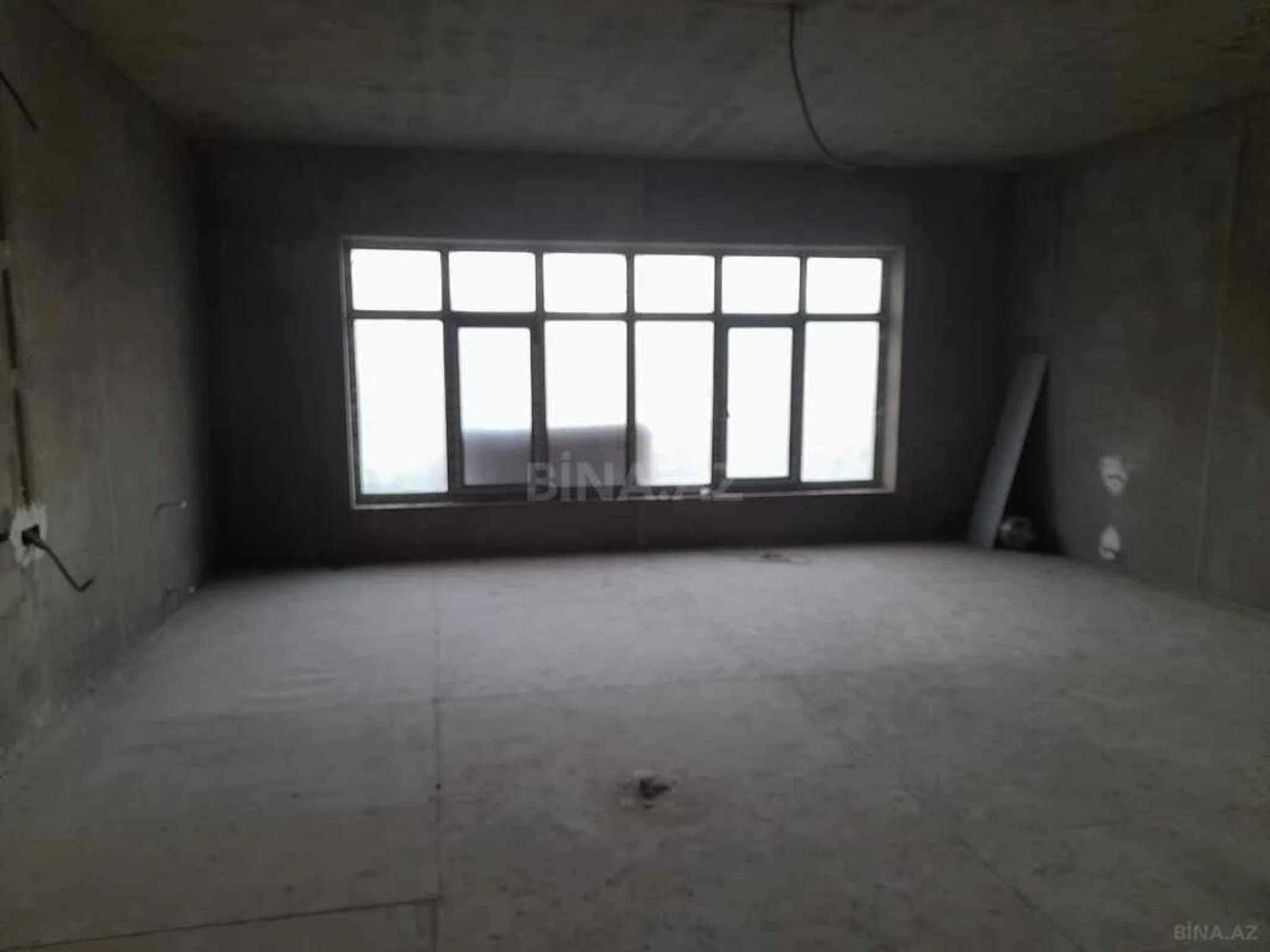 Satılır 7 otaqlı həyət evi 450 m²