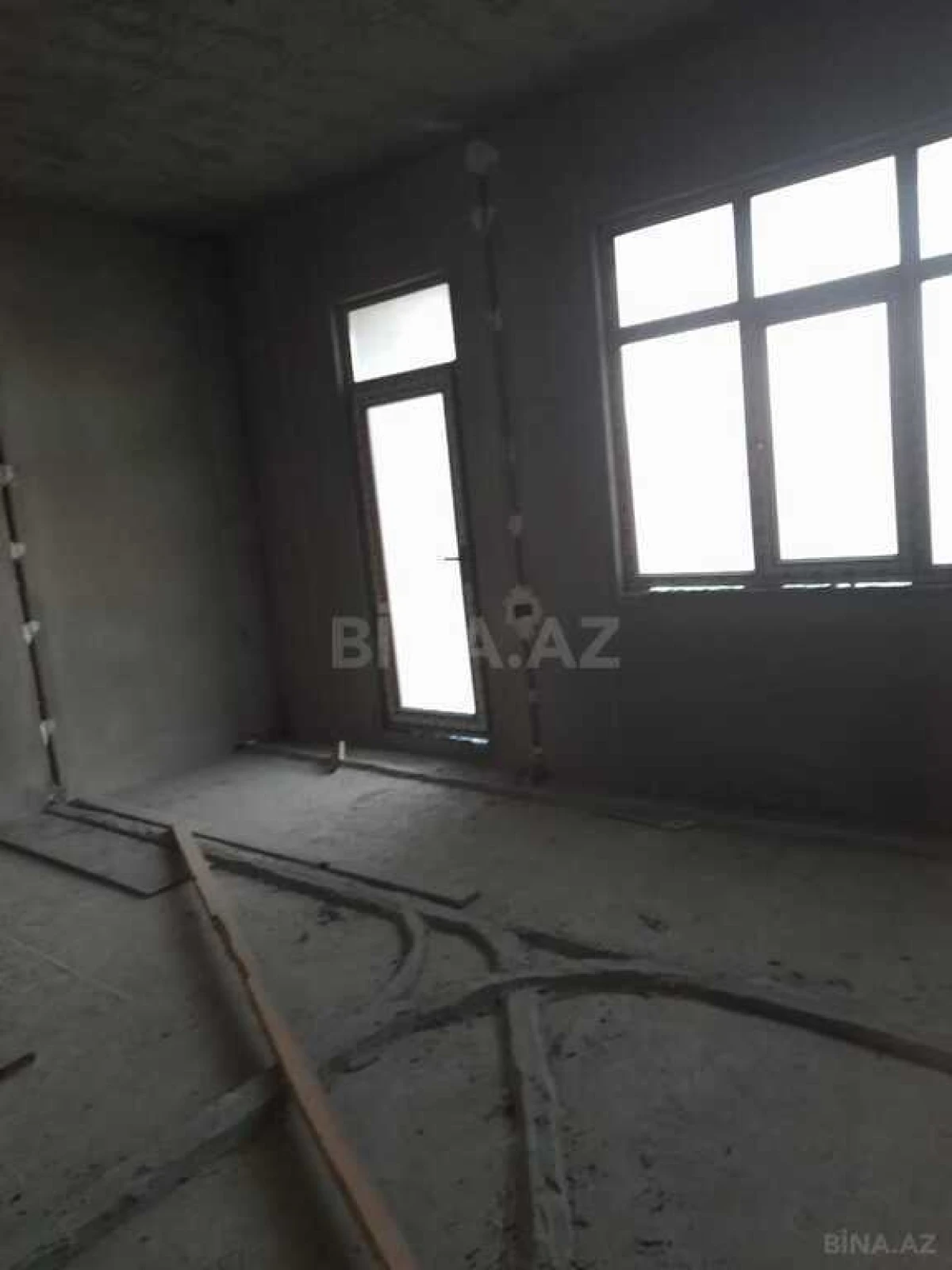 Satılır 7 otaqlı həyət evi 450 m²