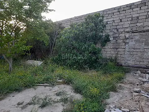 Satılır 7 otaqlı həyət evi 450 m²