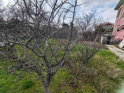 Satılır 7 otaqlı həyət evi 250 m²