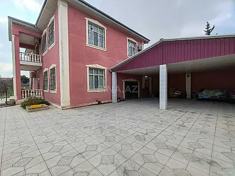 Satılır 7 otaqlı həyət evi 250 m²
