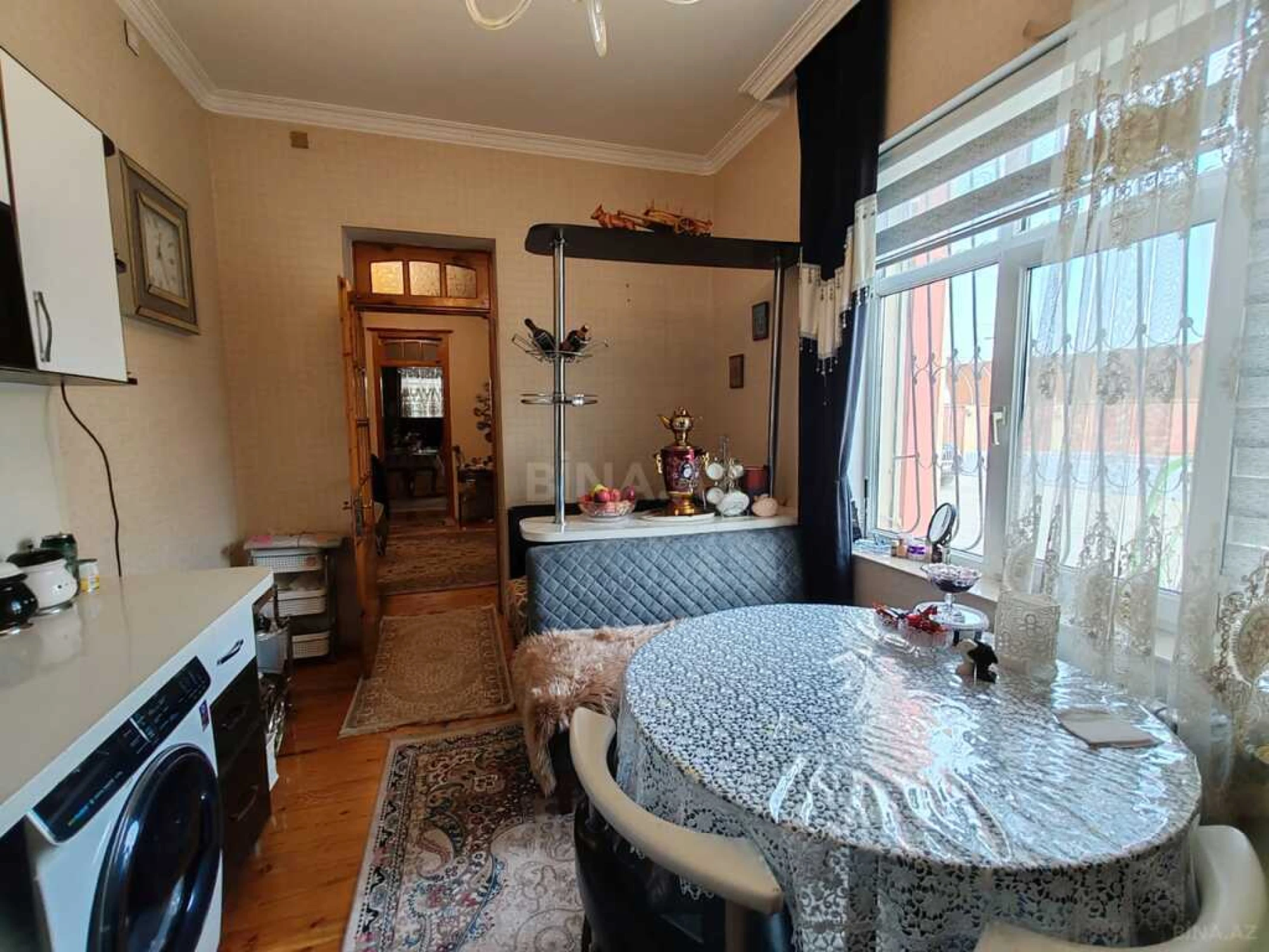 Satılır 7 otaqlı həyət evi 250 m²