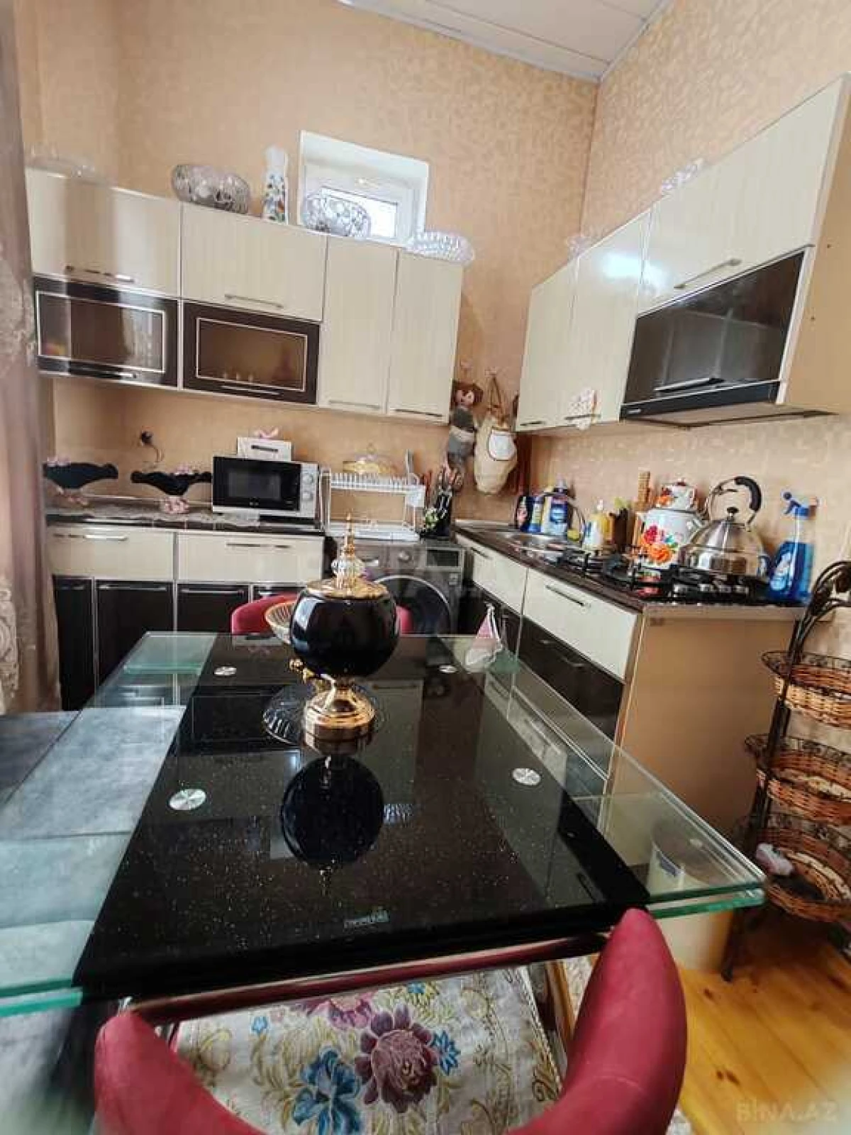 Satılır 7 otaqlı həyət evi 250 m²