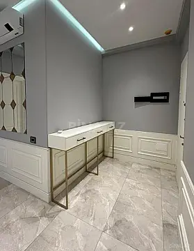 Satılır 3 otaqlı mənzil 120 m²