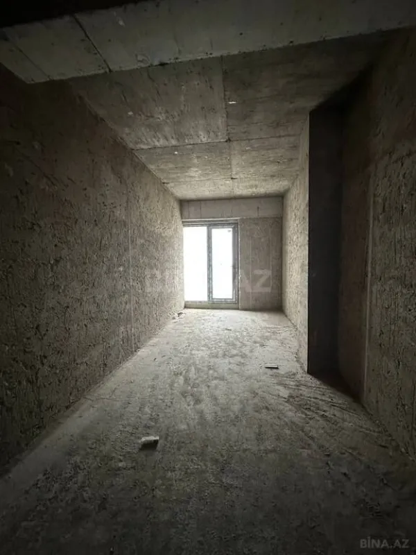 Satılır 3 otaqlı mənzil 158 m²