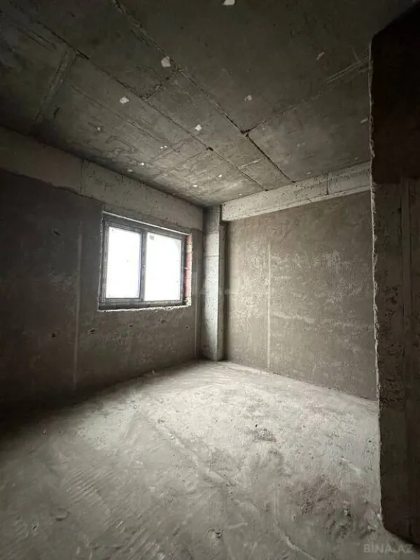 Satılır 3 otaqlı mənzil 158 m²