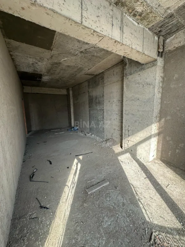Satılır 1 otaqlı mənzil 68.2 m²