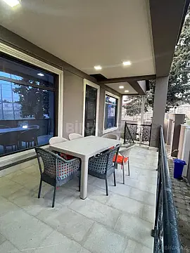 Kirayə verilir 4 otaqlı həyət evi 300 m²