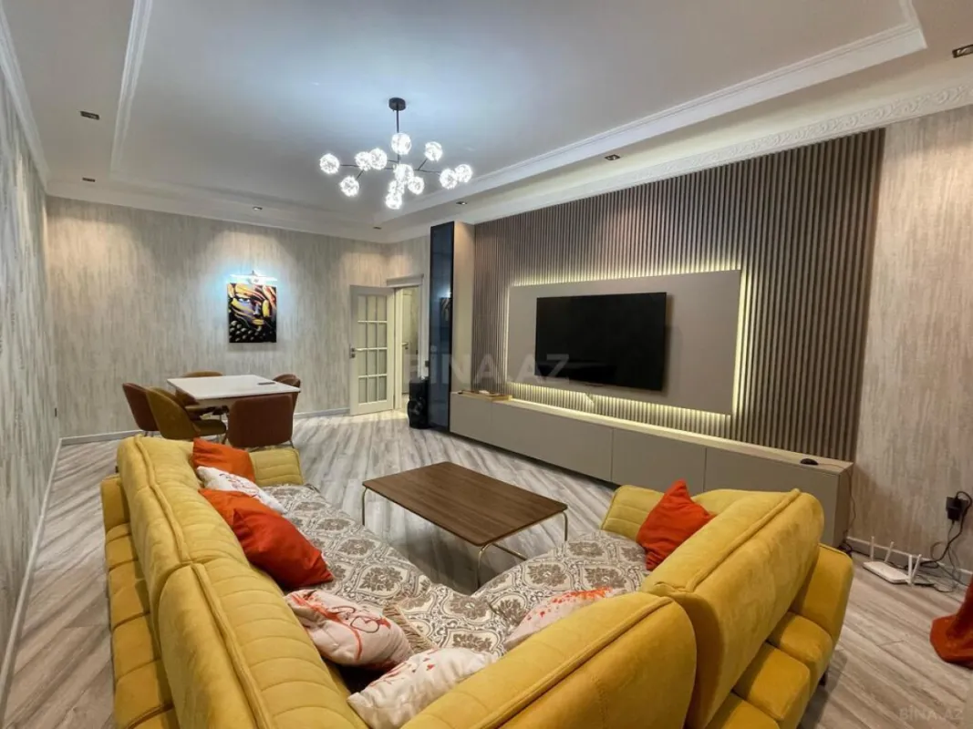 Kirayə verilir 4 otaqlı həyət evi 300 m²