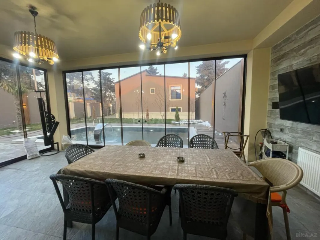 Kirayə verilir 4 otaqlı həyət evi 300 m²