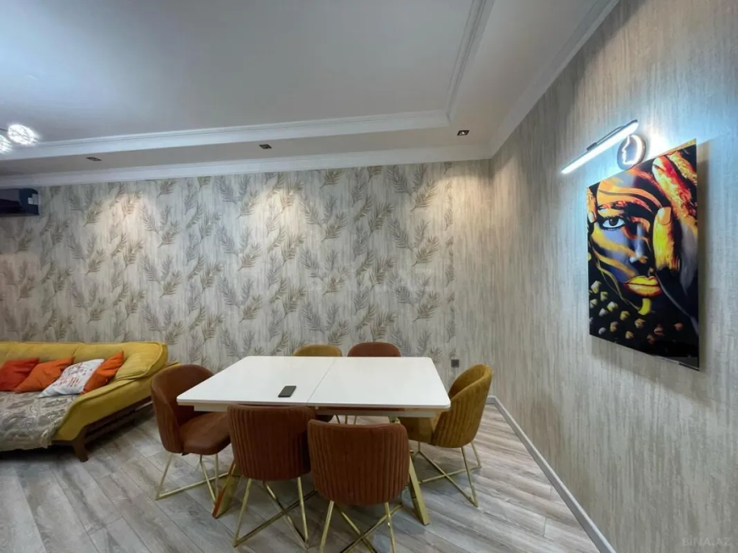 Kirayə verilir 4 otaqlı həyət evi 300 m²