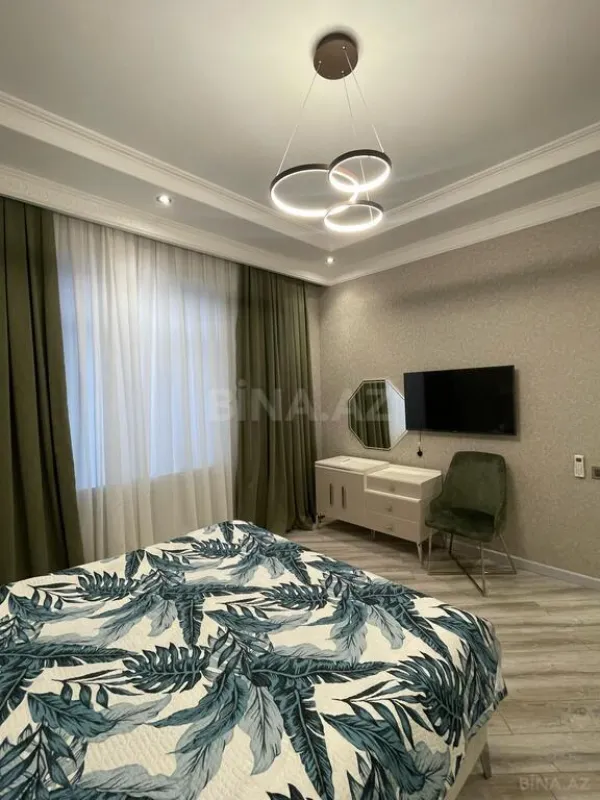 Kirayə verilir 4 otaqlı həyət evi 300 m²