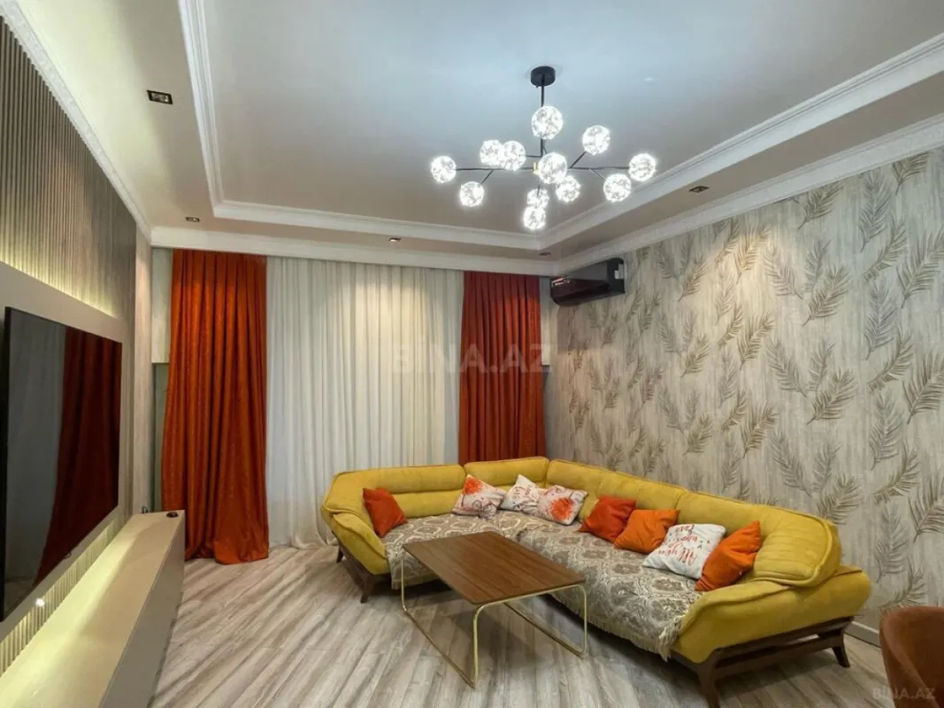 Kirayə verilir 4 otaqlı həyət evi 300 m²