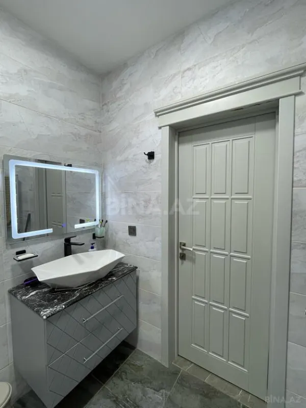 Kirayə verilir 4 otaqlı həyət evi 300 m²