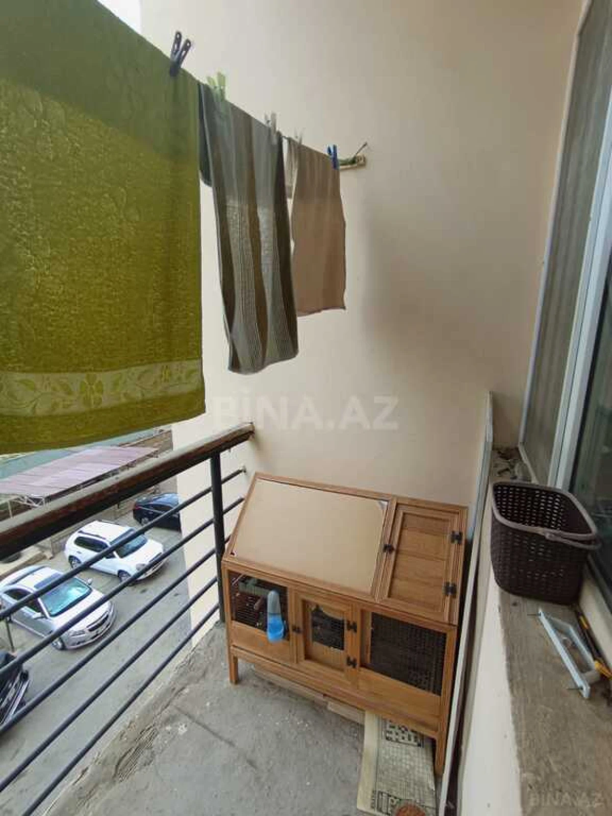 Satılır 4 otaqlı mənzil 130 m²