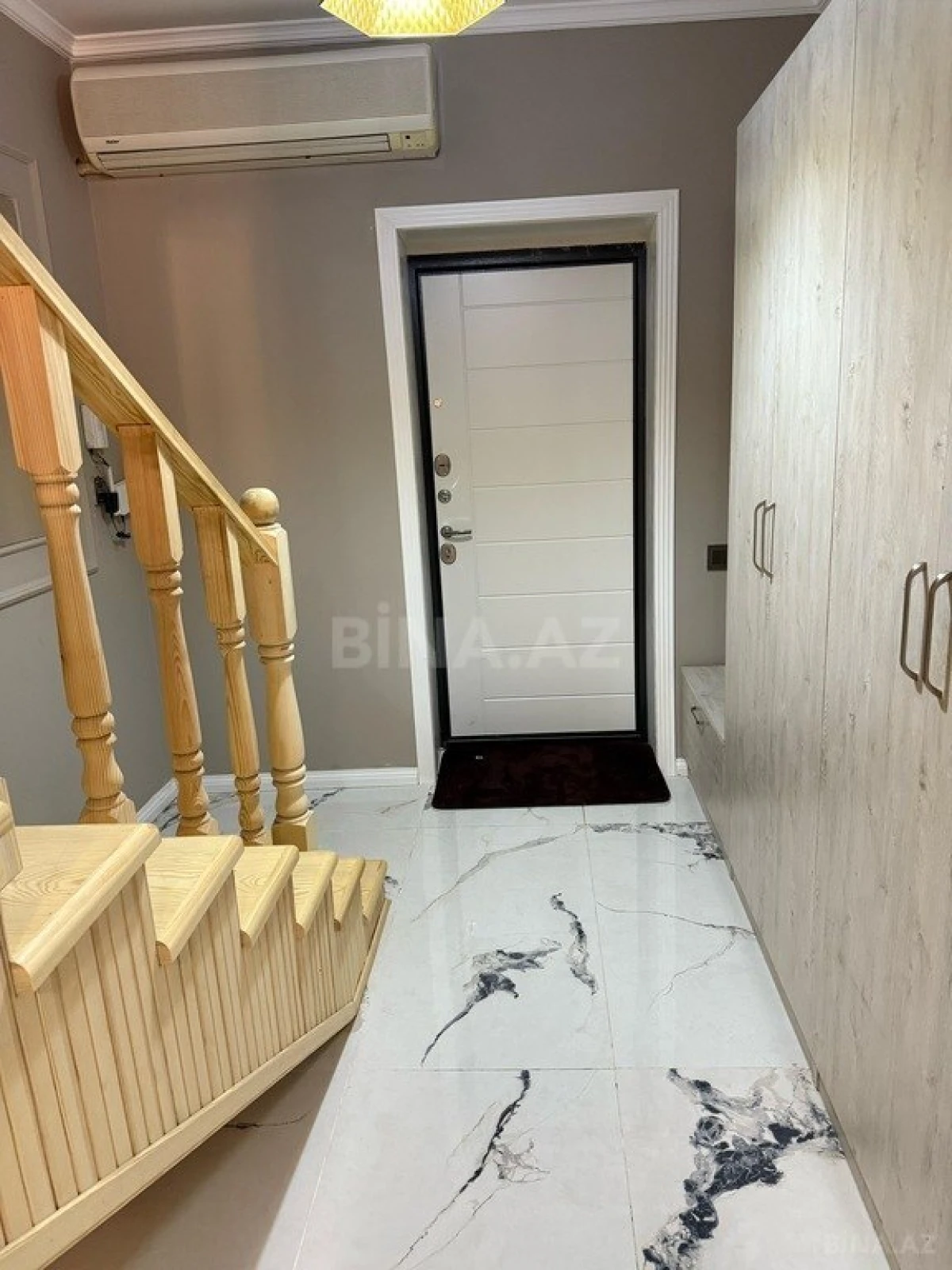 Kirayə verilir 3 otaqlı həyət evi 140 m²