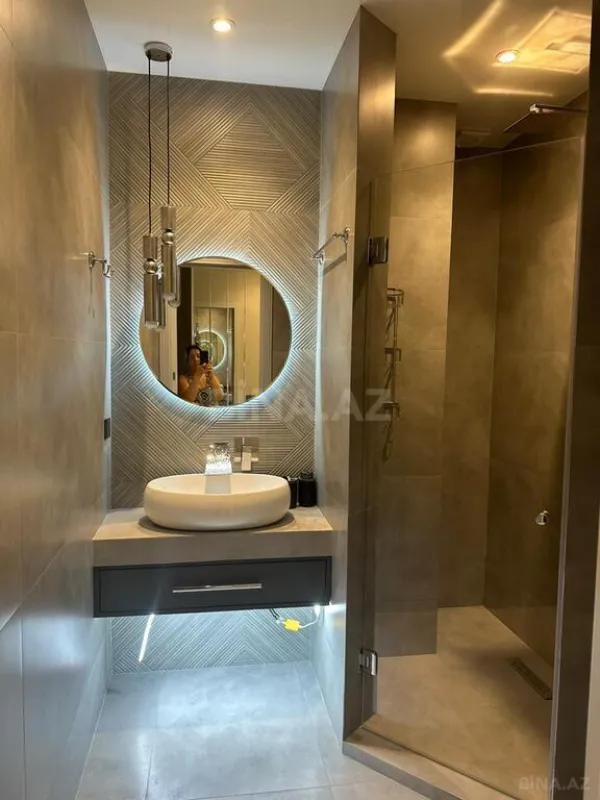 Kirayə verilir 2 otaqlı mənzil 66 m²