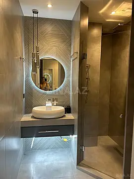 Kirayə verilir 2 otaqlı mənzil 66 m²