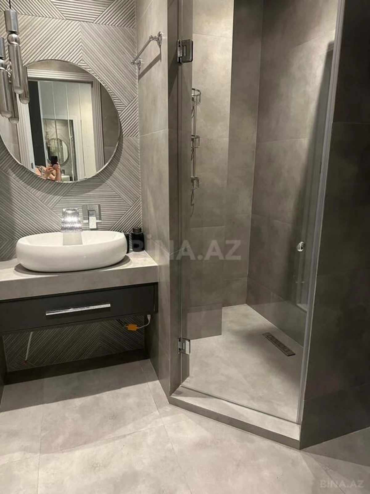 Kirayə verilir 2 otaqlı mənzil 66 m²