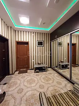 Satılır 7 otaqlı həyət evi 200 m²