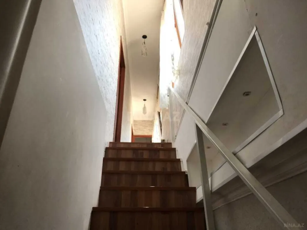 Satılır 4 otaqlı həyət evi 110 m²